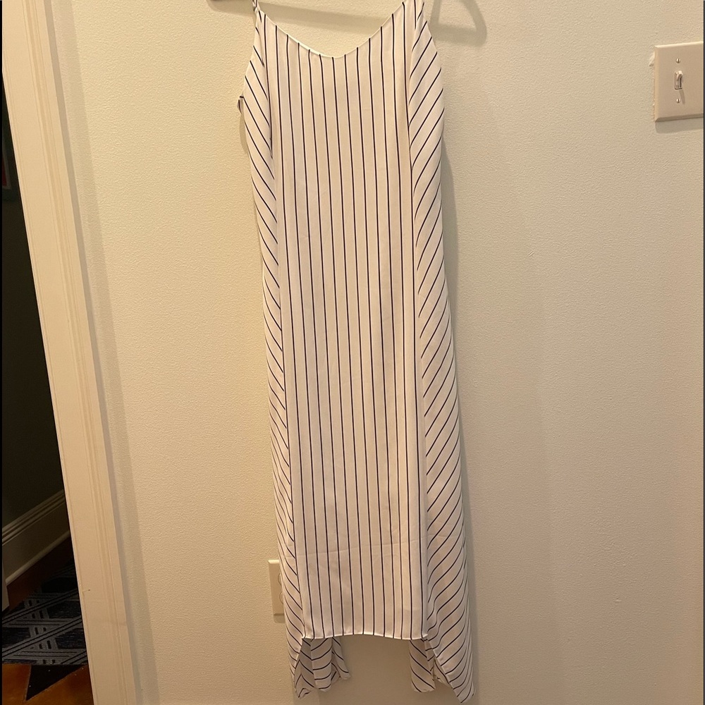 Perfect maxi dress. Size 8 . Worn once.